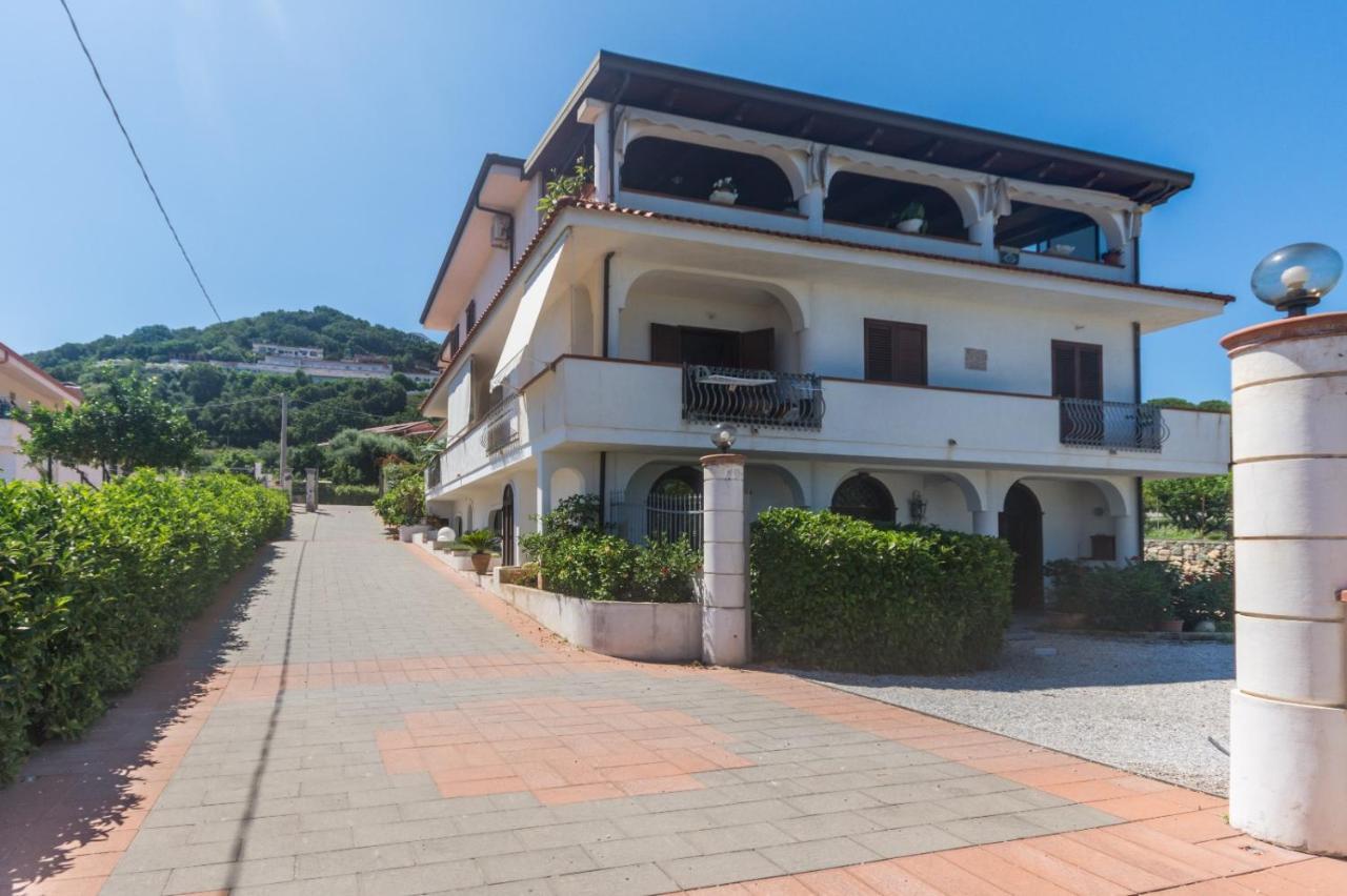 Villa Pomelia Santa Domenica  Luaran gambar