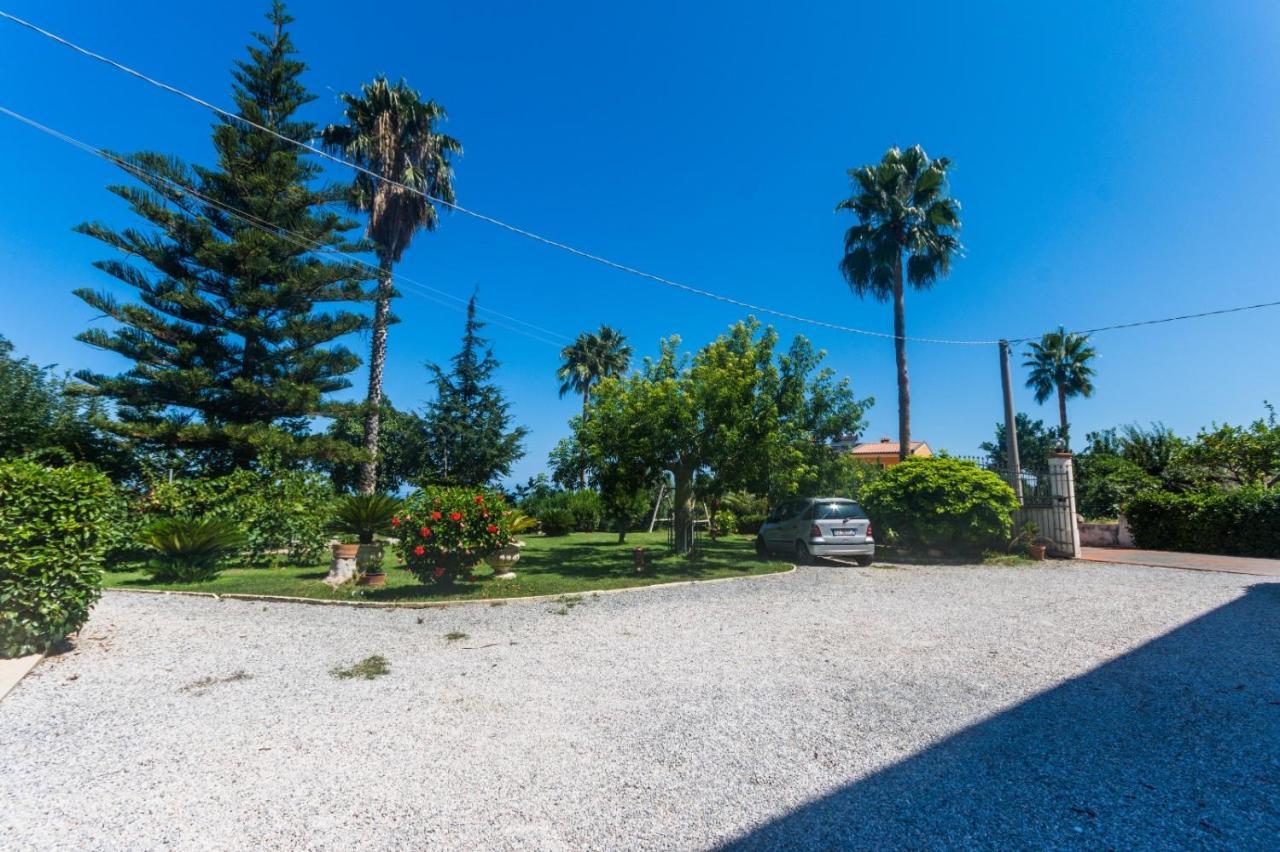 Villa Pomelia Santa Domenica  Luaran gambar