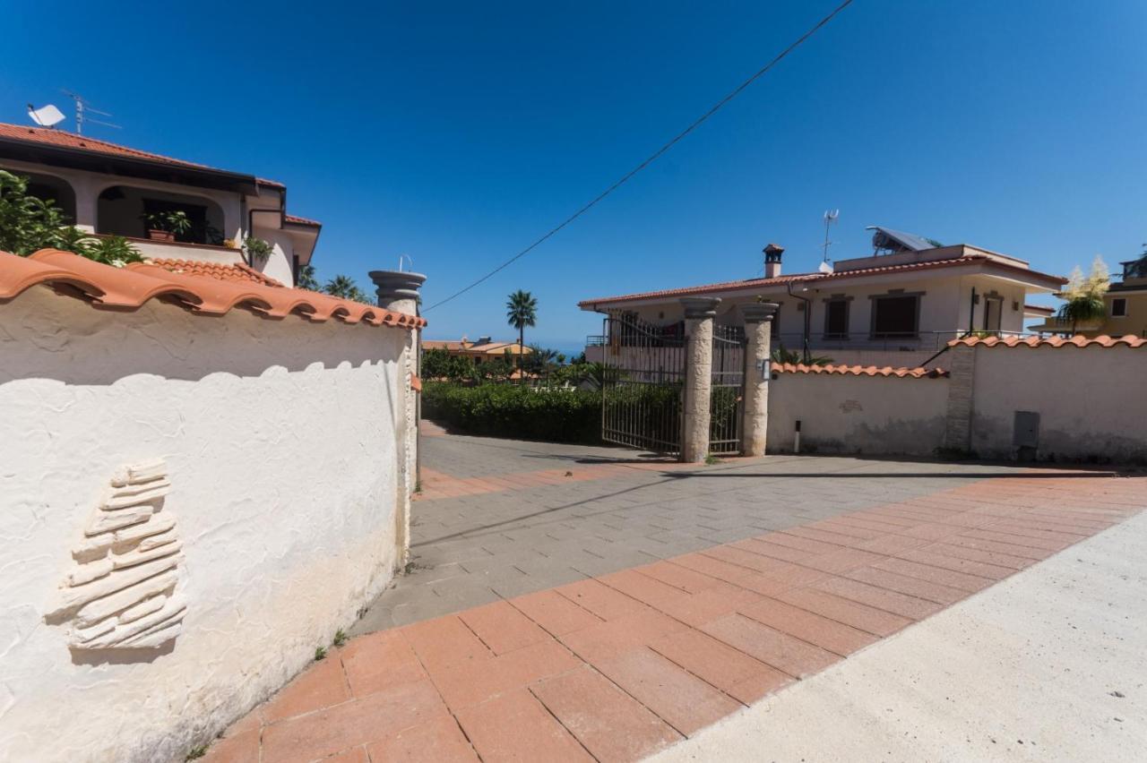 Villa Pomelia Santa Domenica  Luaran gambar
